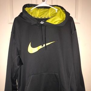 Nike therma-fit men’s hoodie